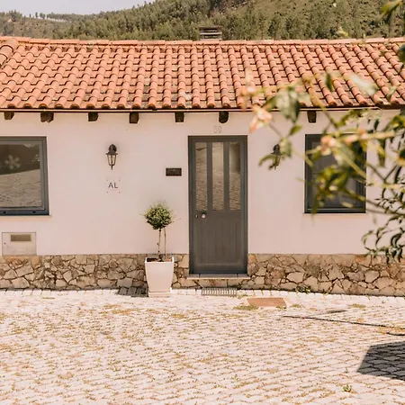 Vilas Da Matagosa Farm stay